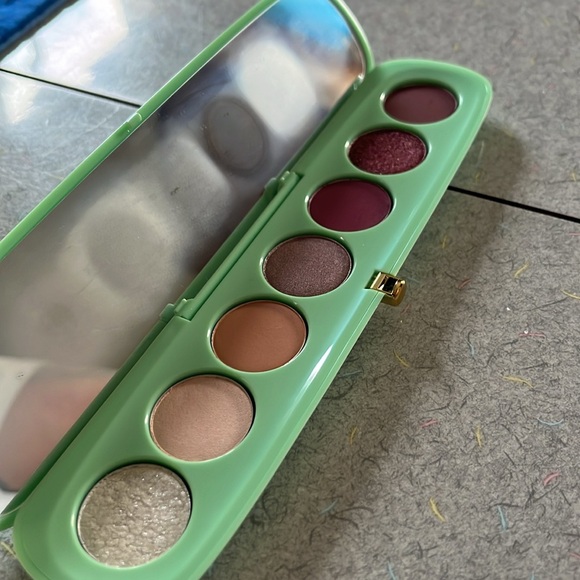 🍒🍒Marc Jacobs Cherrific palette - Picture 3 of 4